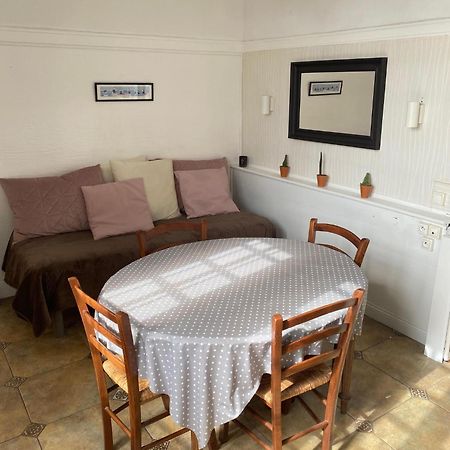 Bagnoles de l'Orne Normandie Villa Des Millepertuis מראה חיצוני תמונה